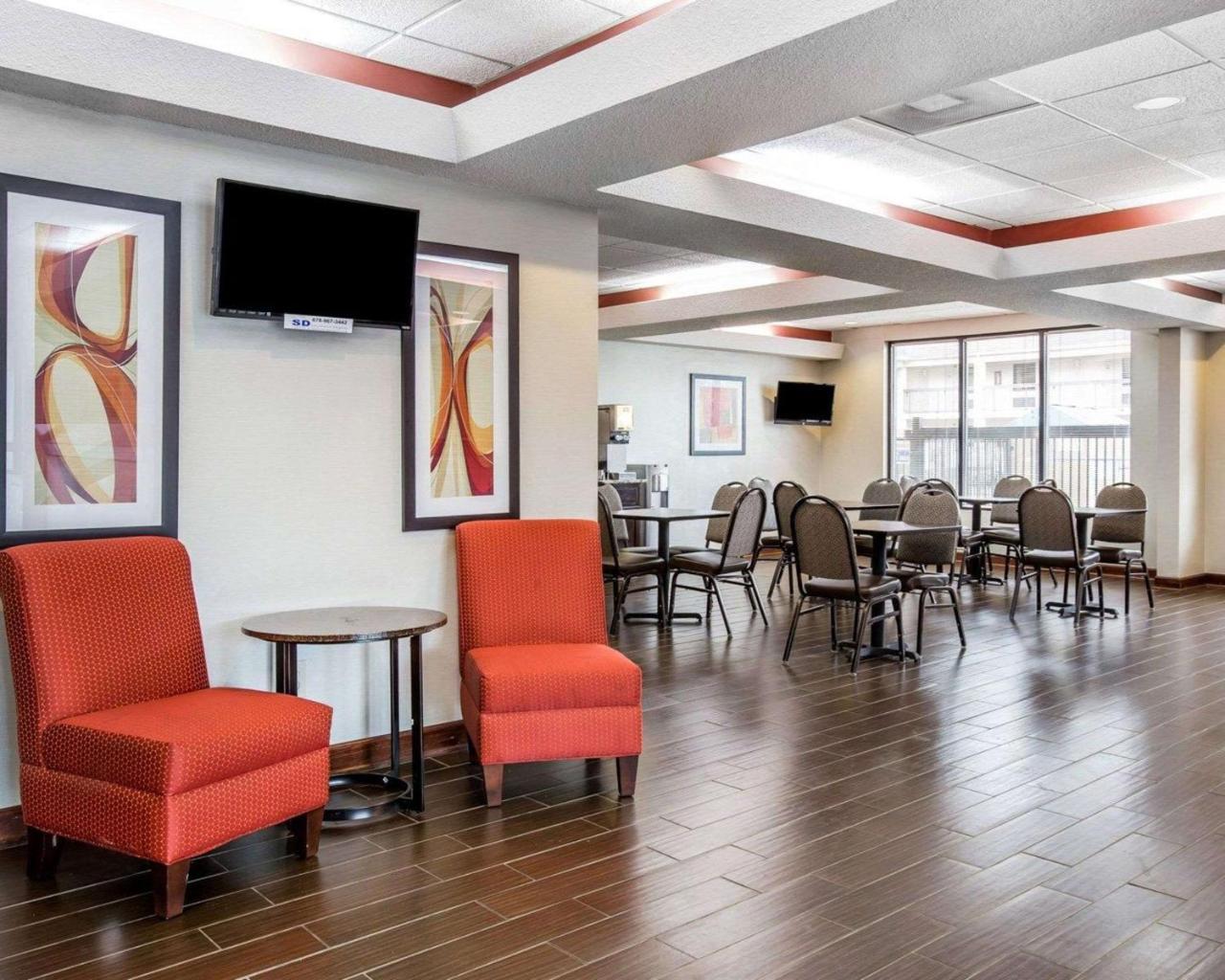 Knights Inn & Suites Гриффин Экстерьер фото